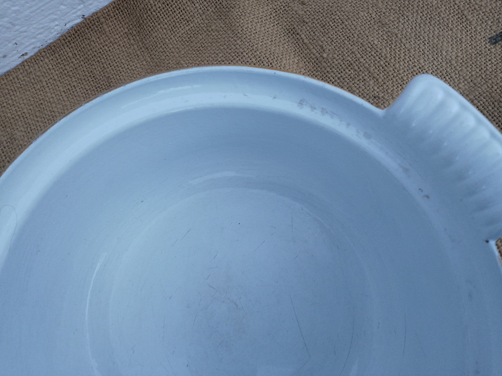 DRU Holland Dutch Round Oven Yellow Cast Iron Enamel Casserole Dish with Lid