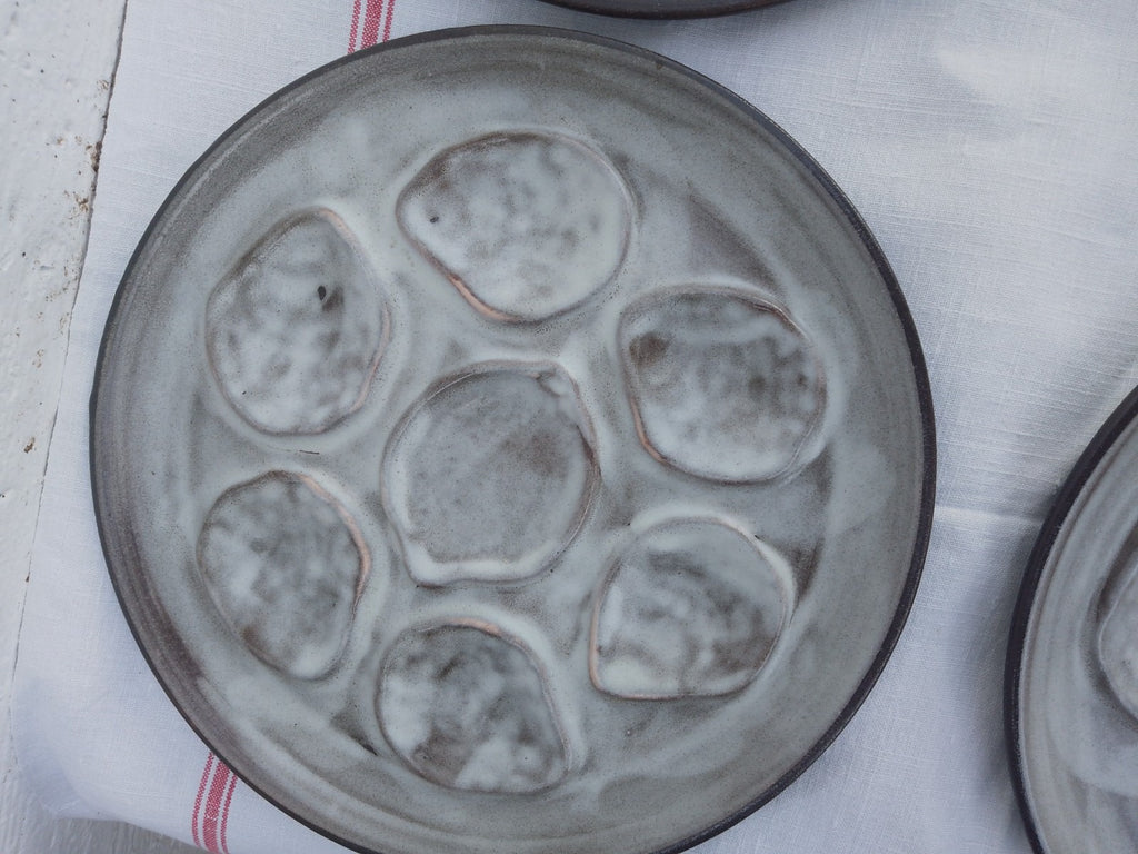 Set of 6 Vintage French Oyster Plates 10ins 25cms c1960's? Seashell