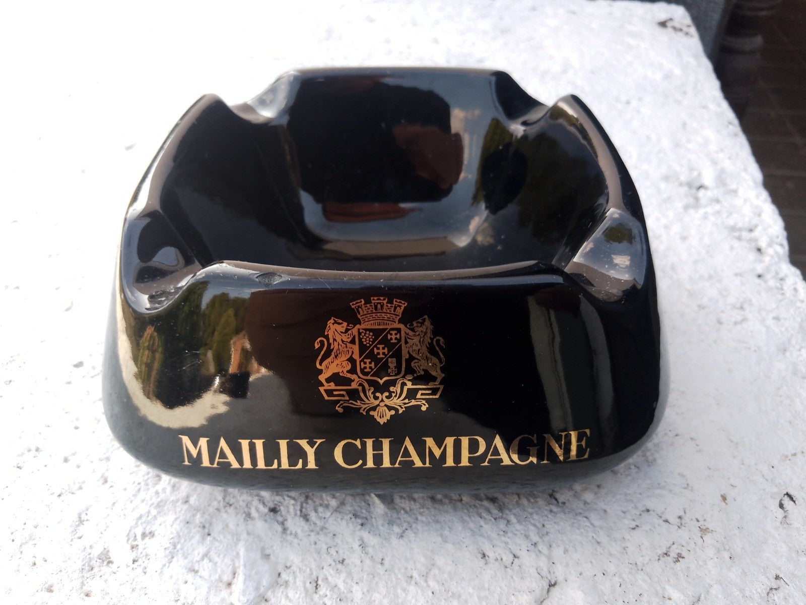 Vintage French Mailly Champagne Ashtray Man Cave Bar Pub Retro Decor SCARCE