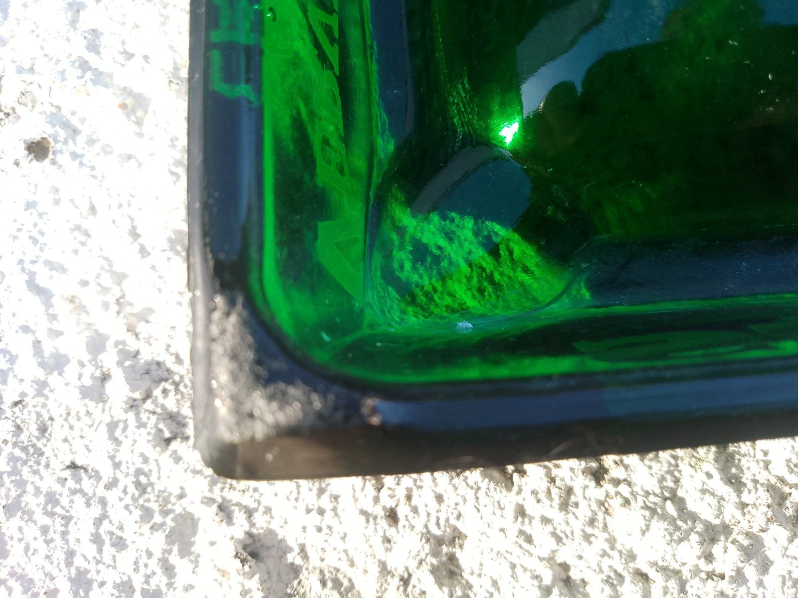 Vintage French Ashtray Verveine du Velay PAGES Liqueur Green Glass Pub Man Cave